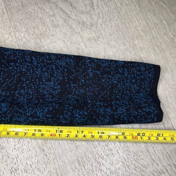 BCBGeneration, Cropped Long Sleeve Sweater, Ombré Speckled Pattern, Size Small - Picture 4 of 9